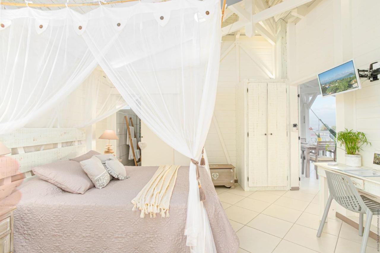 Bungalow Vanille Pacane - Vue Mer Avec Spa Prive 레트루아질레 외부 사진