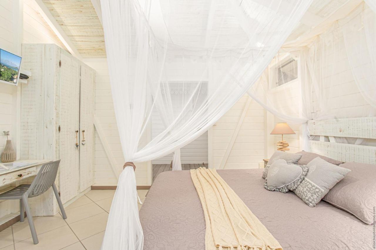 Bungalow Vanille Pacane - Vue Mer Avec Spa Prive 레트루아질레 외부 사진